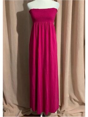 Old Navy Fuchsia Strapless Smocked Maxi Dress